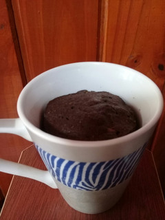 Una foto de Mug cake choco-banana⚘