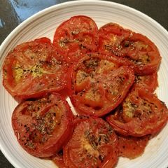 A picture of Roast Tomatoes.