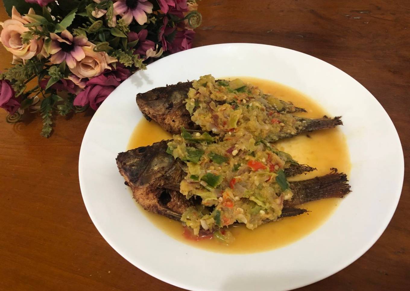 Cobek Ikan Nila (Sambal Kencur Cabe Ijo)