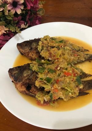Foto resep Cobek Ikan Nila (Sambal Kencur Cabe Ijo)