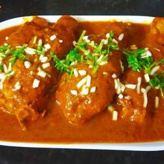 A picture of Tandoori Soyachap gravy.