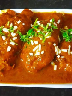 A picture of Tandoori Soyachap gravy.