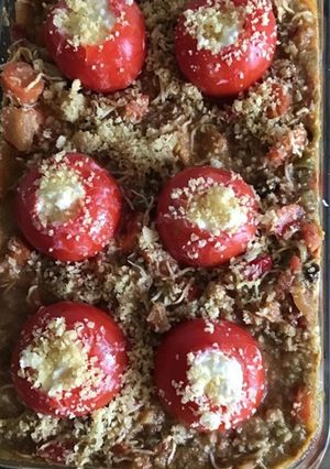 Une photo de Gratin de légumes et tomates farcies mozzarella