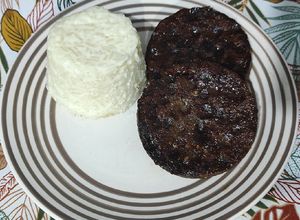 Una foto de Hamburguesas con timbal de arroz (versión postre)