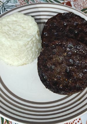 Una foto de Hamburguesas con timbal de arroz (versión postre)