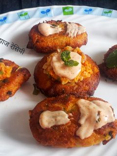 मेक्सिकन चीजीव्हेज कटलेट (mexican cheese veg cutlet recipe in marathi) रेसिपी चे मुख्य फोटो 