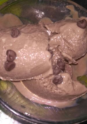 A picture of Marrie biscuits ice Cream.