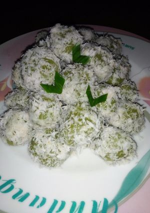 Foto resep Klepon (sari Daun Suji & Pandan)