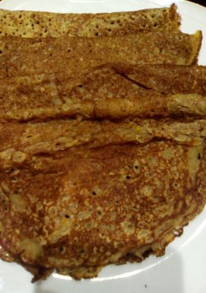 A picture of Whole meal brown pancakes.
