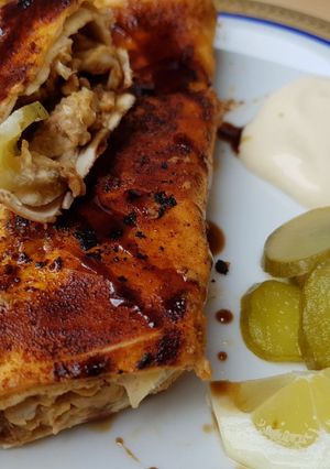 A picture of Chicken Shawarma with Amazing Flavor 😋.