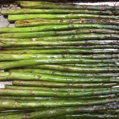 A picture of California Farm Griddled Seared Asparagus.