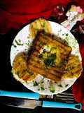 গ্ৰিল ব্রেড উইথ এগ পোচ (Grilled bread egg poach recipe in Bengali)