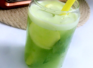 صورة لوصفة عصير ليمون 🍋 ونعناع بارد
