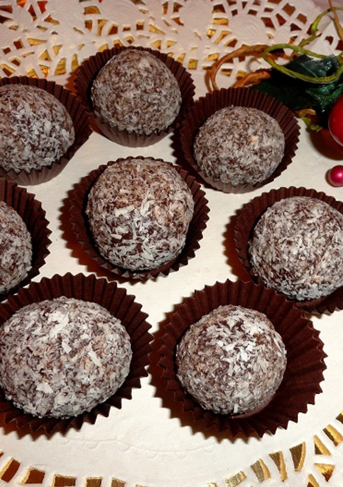 Una foto de Trufas de chocolate y coco