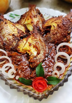 পমফ্রেট দো পিঁয়াজা (pomfret dopeyaja recipe in Bengali) রেসিপির প্রধান ছবি