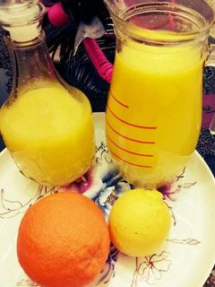 صورة لوصفة عصير البرتقال المركز(التركي)