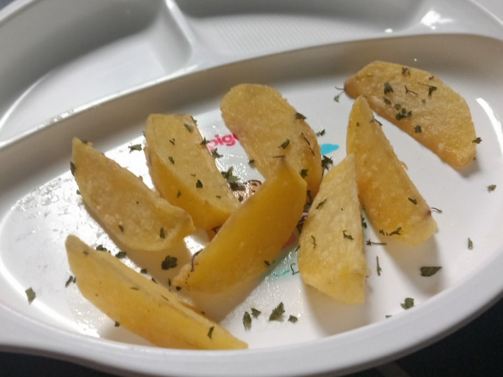 Standar Resep gampang bikin Potato Wedges (Finger Food MPASI 12 bulan +) yang nagih banget