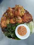 Bánh tôm chiên khoai lang