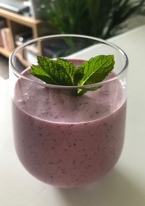 A picture of Breakfast Smoothie.