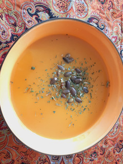 عکسی از دستور سوپ کدو حلوایی