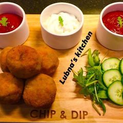 A picture of Chicken Cheese Balls.