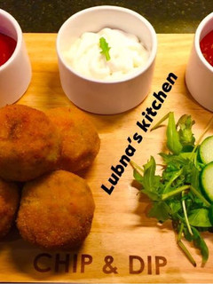 A picture of Chicken Cheese Balls.