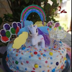 Unicorn Tie Dye Cake A picture of Unicorn Tie Dye Cake.
