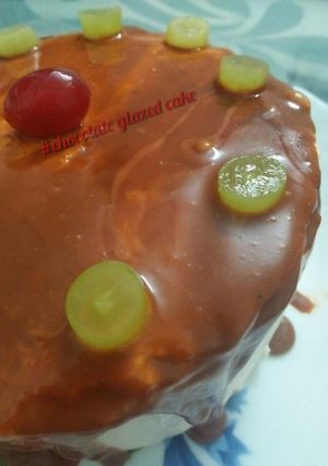 A picture of Chocolate glazed cake.