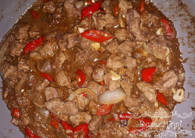 13. Daging sapi lada hitam