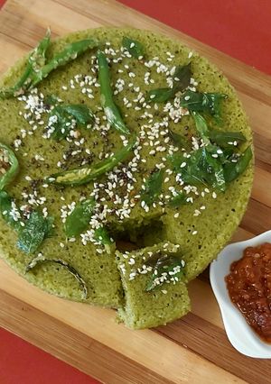 A picture of Spinach Dhoklas.