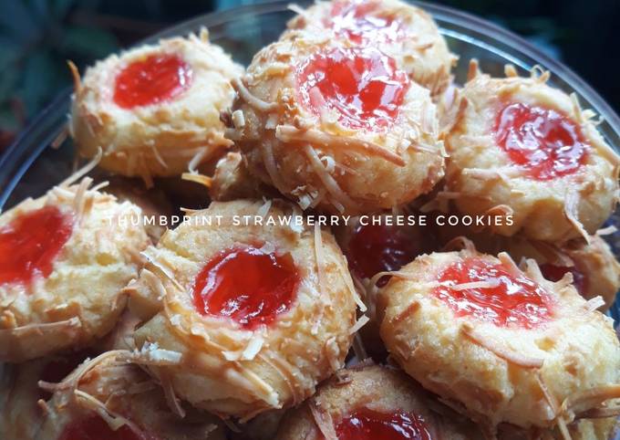 Strawberry Thumbprint Cookies Lebih Renyah