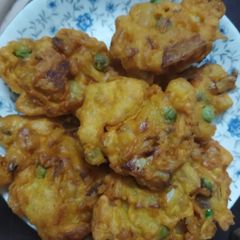 A picture of Mix Vegetables pakode.