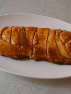 Una foto de Trenza de atún y queso