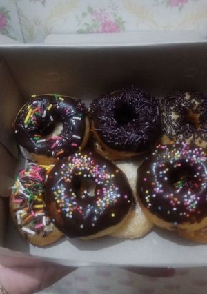 Foto resep Donat Kentang Takaran sendok empuk dan montok. Tips menguleni pakai tangan