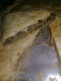 Una foto de Tarta de acelga y carne