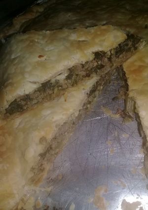 Una foto de Tarta de acelga y carne