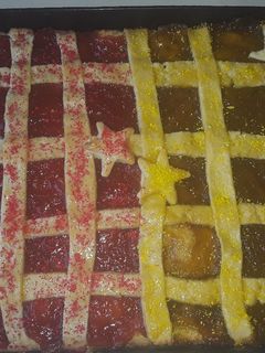 Una foto de Pasta Frolla Gigante!! de: Dulce de Batata y Dulce de Membrillo😍