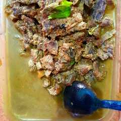 A picture of Lapis daging.