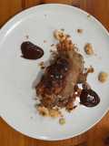 Manos de ministro deshuesadas rellenas de hongos (patas de cerdo)