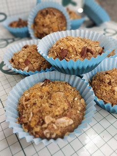 Una foto de Muffins de banana y avena fit