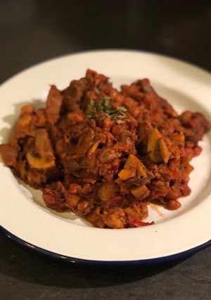 A picture of Venison, mushroom and borlotti bean stew 🦌 🍄.