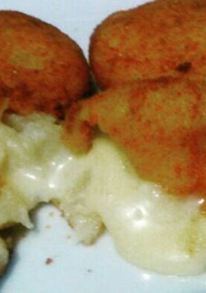 A picture of Cheese korokke.