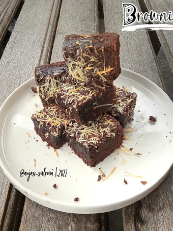 Cara Gampang Membuat Resep Brownies Panggang (Garing dan Moist) yang Lezat Sekali Anti Ribet, Bisa Manjain Lidah