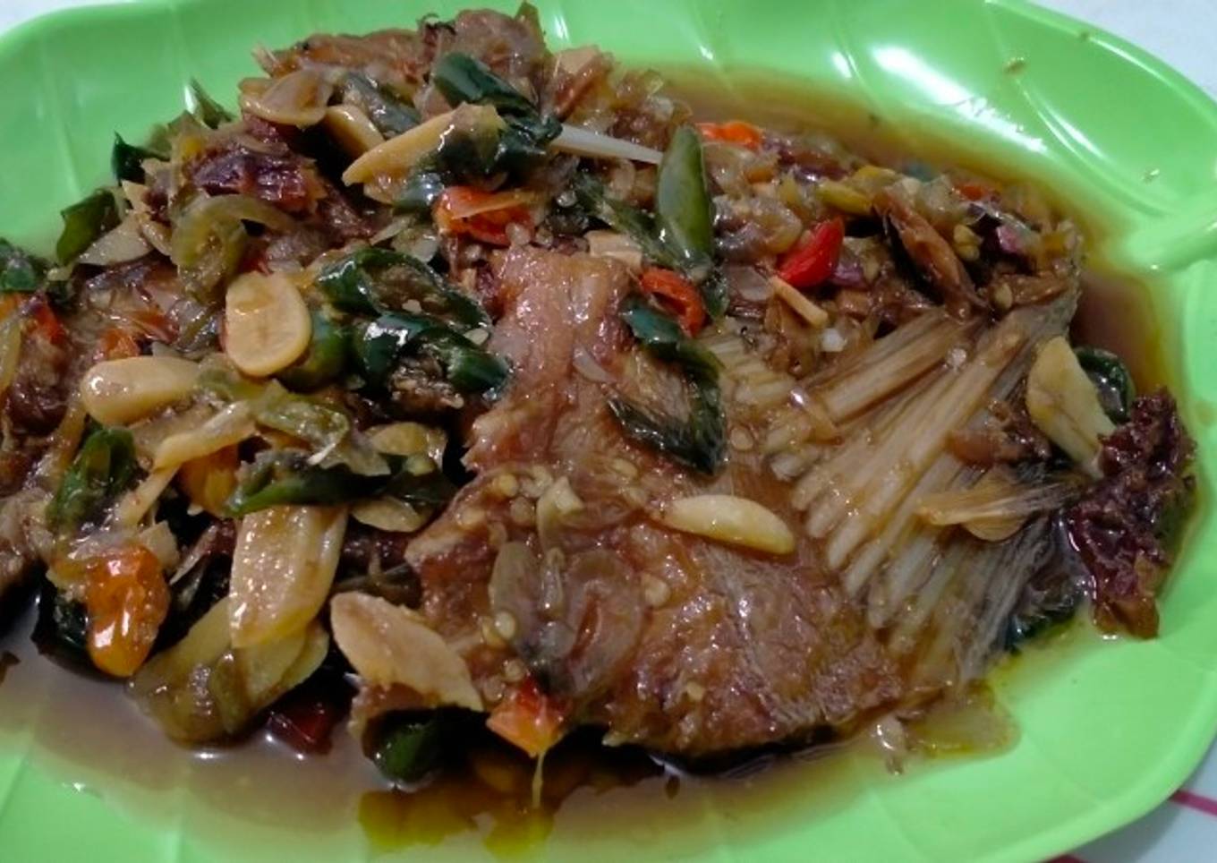 Sambal goreng ikan asin bambangan 1