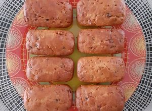 Une photo de Petits Cakes au Pralin et Pépites de Chocolat / Healthy