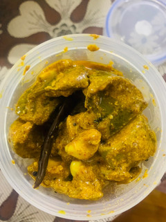 A picture of Mango Pickle.
