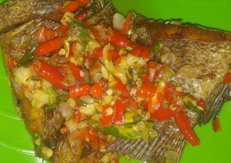 Ikan Nila Goreng Sambal Matah