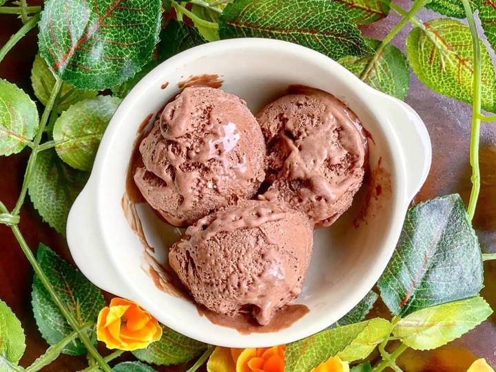 Cara Gampang Membuat Chocolate Ice Cream Anti Gagal