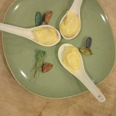 A picture of Honey Mustard dip.