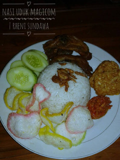 Foto resep Nasi Uduk Magicom Wangi rempah